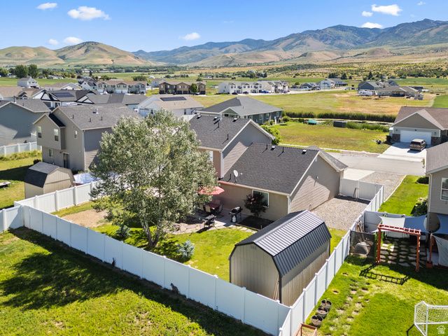 620 S LAKESIDE DR, Franklin, ID 83237