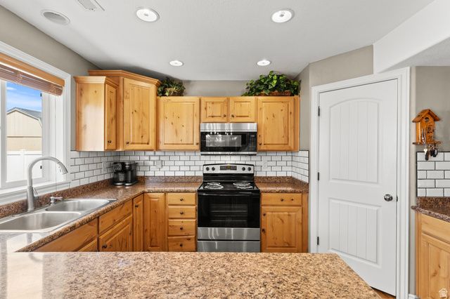 620 S LAKESIDE DR, Franklin, ID 83237