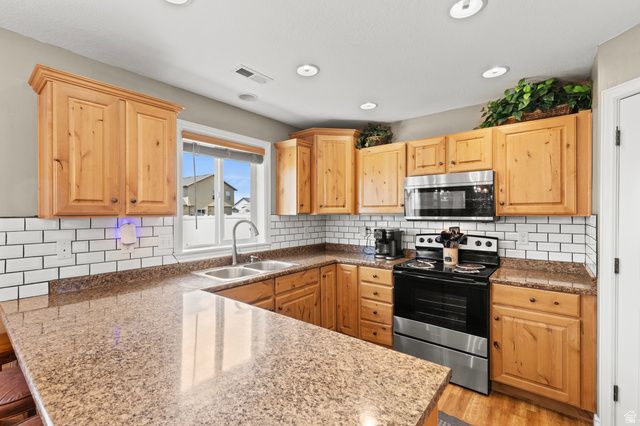 620 S LAKESIDE DR, Franklin, ID 83237