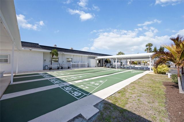 2 S BOTANY BAY CIRCLE, Englewood, FL 34223