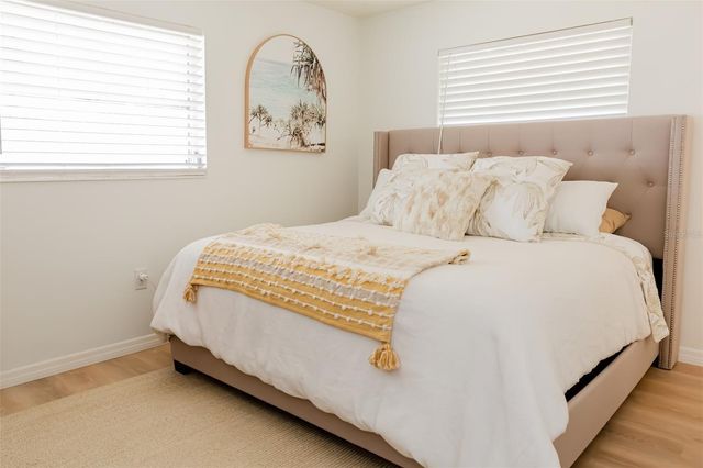 2445 CONSTITUTION BOULEVARD, Sarasota, FL 34231