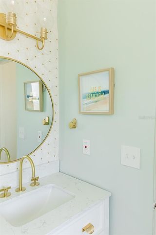 2445 CONSTITUTION BOULEVARD, Sarasota, FL 34231