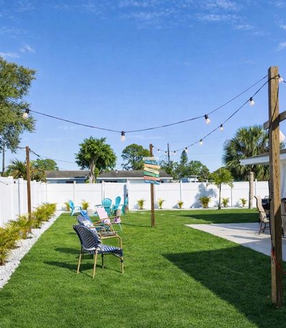 2445 CONSTITUTION BOULEVARD, Sarasota, FL 34231