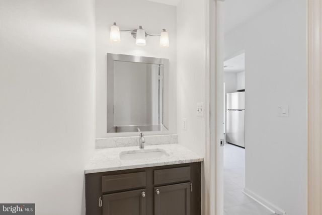 3858 9TH RD S, Arlington, VA 22204