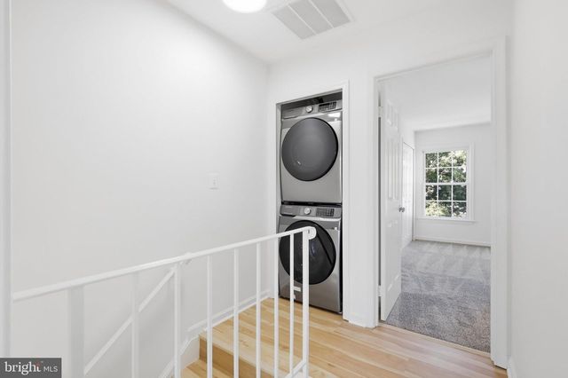 3858 9TH RD S, Arlington, VA 22204