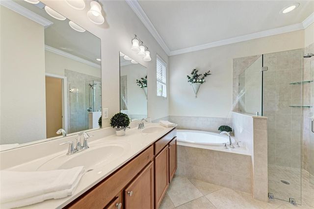 135 SWEET TREE STREET, Bradenton, FL 34212