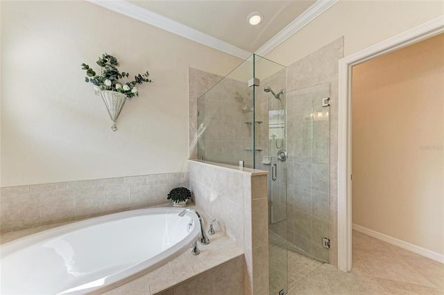 135 SWEET TREE STREET, Bradenton, FL 34212