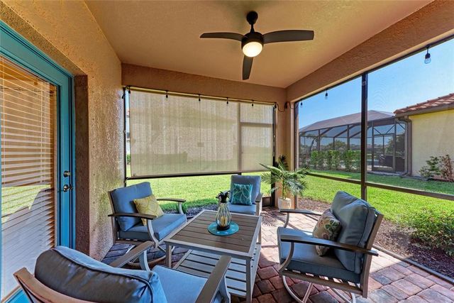 135 SWEET TREE STREET, Bradenton, FL 34212