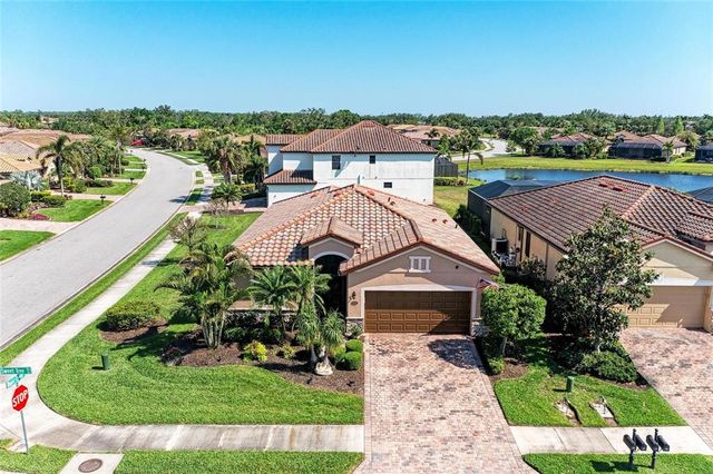 135 SWEET TREE STREET, Bradenton, FL 34212