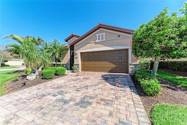 135 SWEET TREE STREET, Bradenton, FL 34212