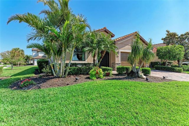 135 SWEET TREE STREET, Bradenton, FL 34212