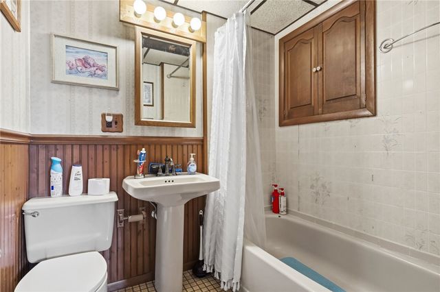 4 Grant St, Carroll Twp, PA 15063