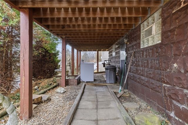 4 Grant St, Carroll Twp, PA 15063