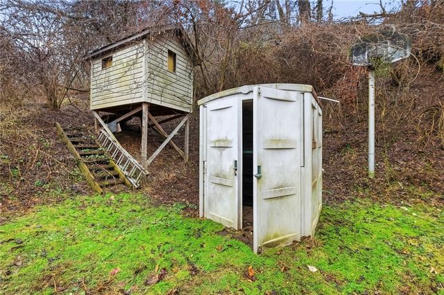 4 Grant St, Carroll Twp, PA 15063