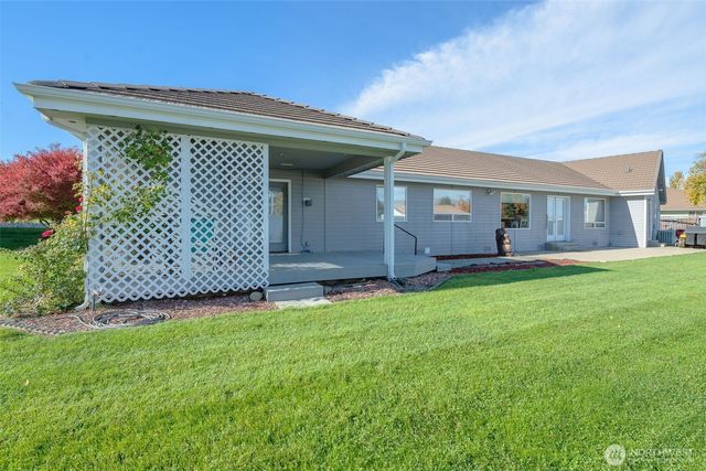 613 Meadow Drive, Wenatchee, WA 98801