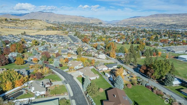 613 Meadow Drive, Wenatchee, WA 98801
