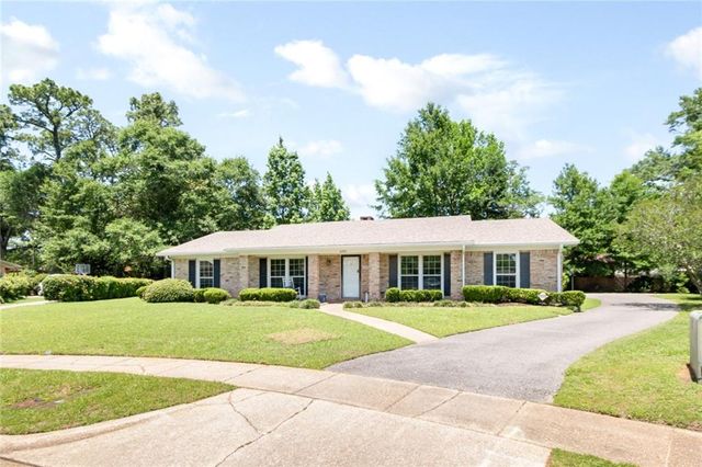 600 Burlington Court, Mobile, AL 36608