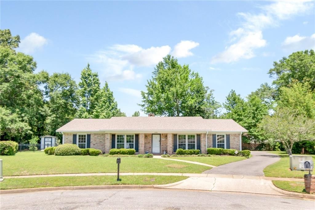 600 Burlington Court, Mobile, AL 36608