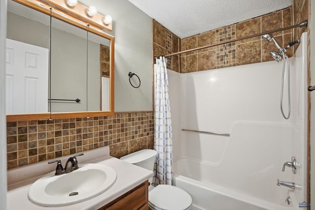 713 E GRANT, Spearfish, SD 57783