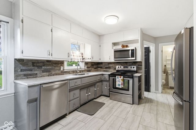 925 Shellbark Road, Anderson, IN 46011
