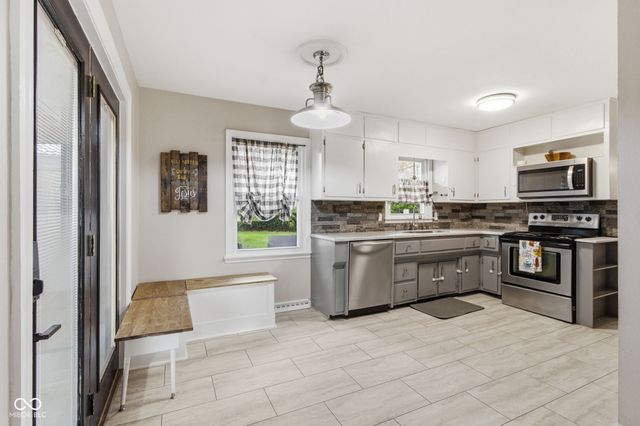 925 Shellbark Road, Anderson, IN 46011
