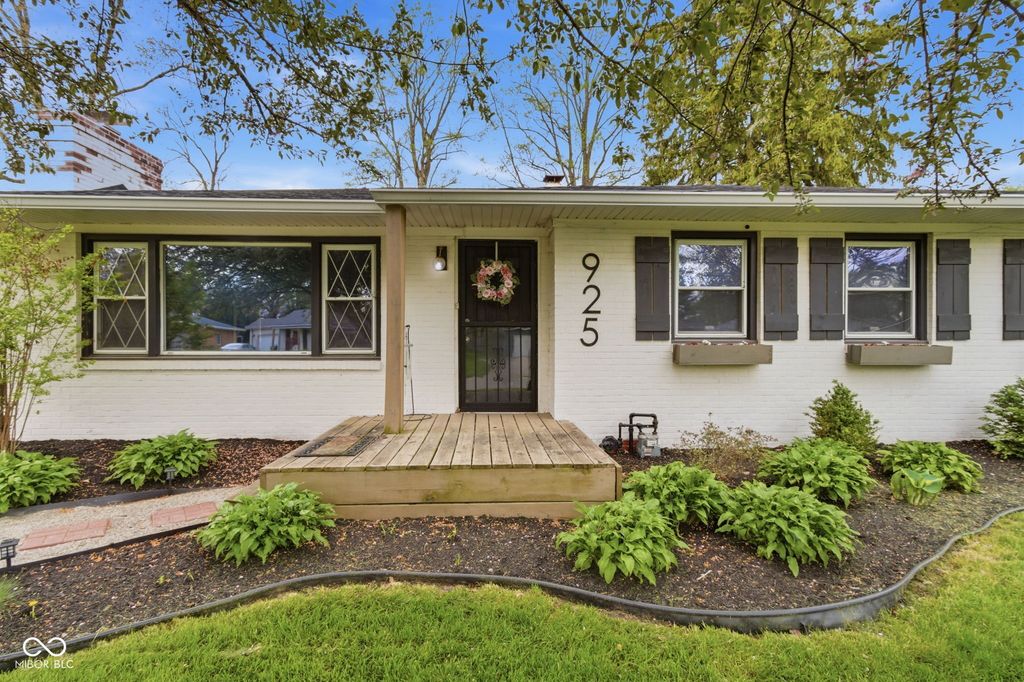 925 Shellbark Road, Anderson, IN 46011