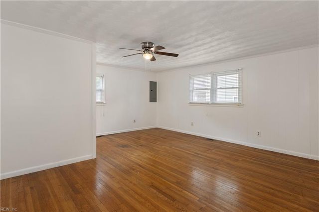 480 Richneck RD, Newport News, VA 23608