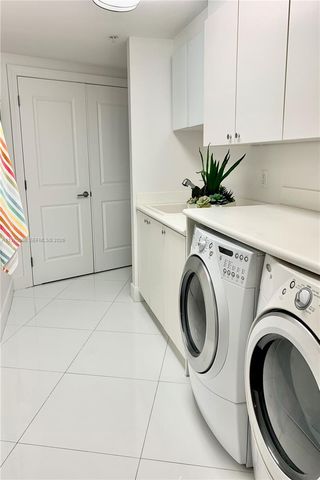 1 N Ocean Blvd 1004, Pompano Beach, FL 33062