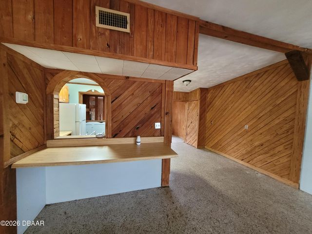 2240 Nottingham Road, South Daytona, FL 32119