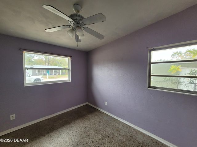 2240 Nottingham Road, South Daytona, FL 32119