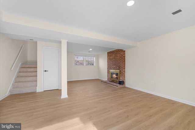 13899 MONTOCLAIR LN, Woodbridge, VA 22193