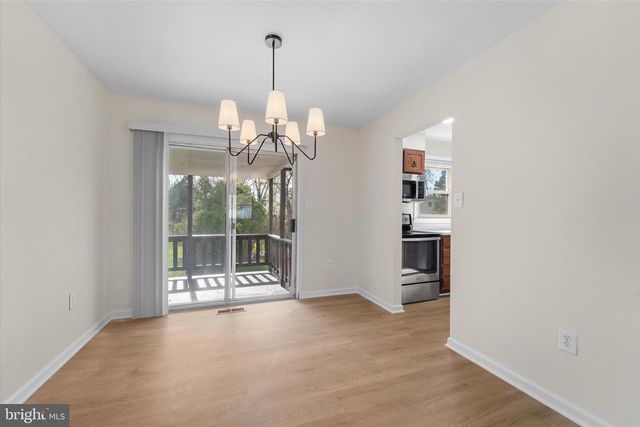 13899 MONTOCLAIR LN, Woodbridge, VA 22193