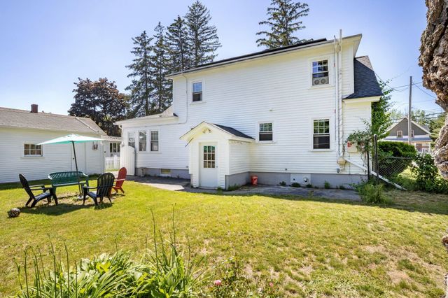 352 High Street, Somersworth, NH 03878