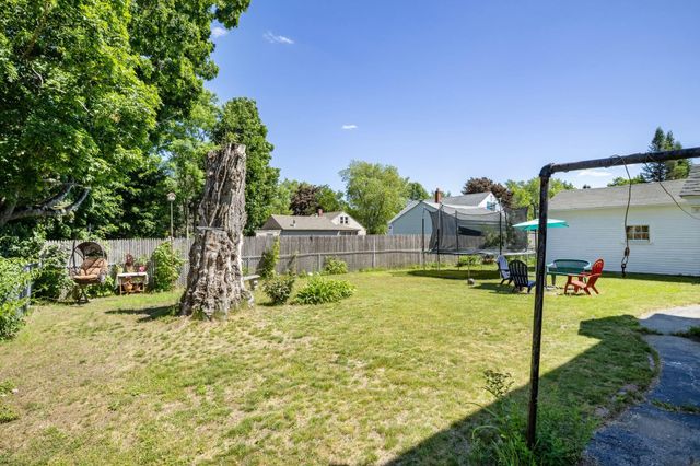 352 High Street, Somersworth, NH 03878