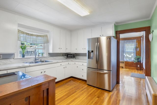 352 High Street, Somersworth, NH 03878