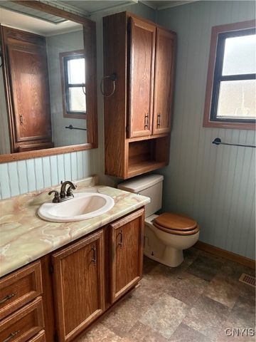 499 Baldwin Road, Volney, NY 13069