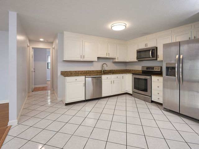 655 Plantation St. 17 Bldg B, Worcester, MA 01605