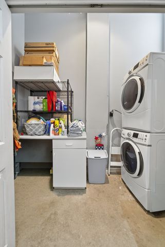 301 Poplar Hill Ct, Nashville, TN 37214