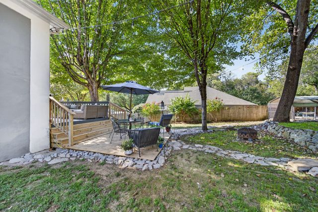 301 Poplar Hill Ct, Nashville, TN 37214