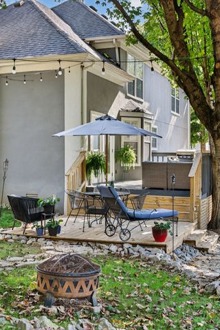 301 Poplar Hill Ct, Nashville, TN 37214