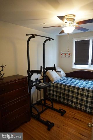 9988 WOODFERN RD, Philadelphia, PA 19115