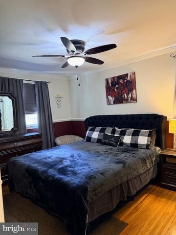 9988 WOODFERN RD, Philadelphia, PA 19115