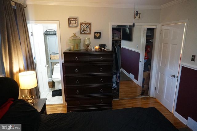 9988 WOODFERN RD, Philadelphia, PA 19115