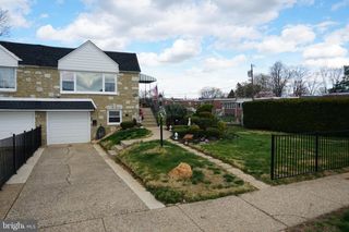 9988 WOODFERN RD, Philadelphia, PA 19115