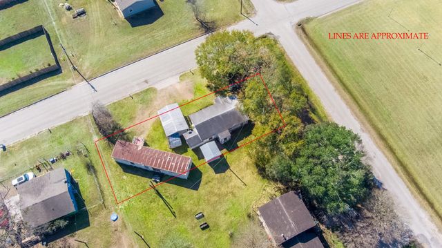 646 Baker Street, Hempstead, TX 77445