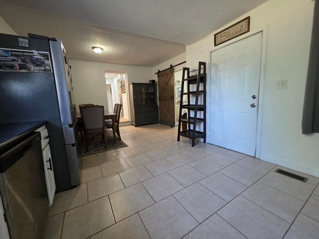 313 Stanford Street, Science Hill, KY 42553