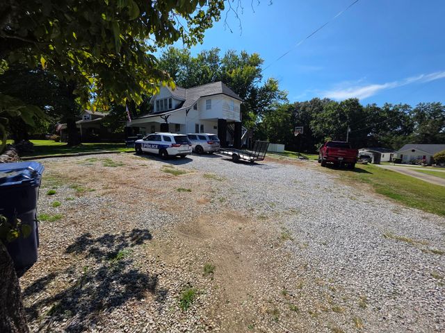 313 Stanford Street, Science Hill, KY 42553