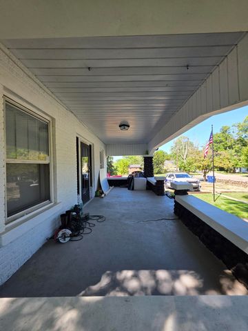 313 Stanford Street, Science Hill, KY 42553