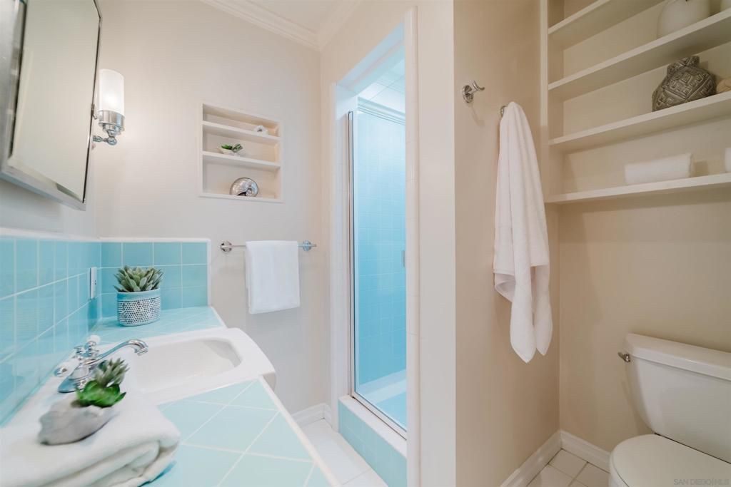 Image 18 of property listing at 1002 Morse, Oceanside, CA 92054