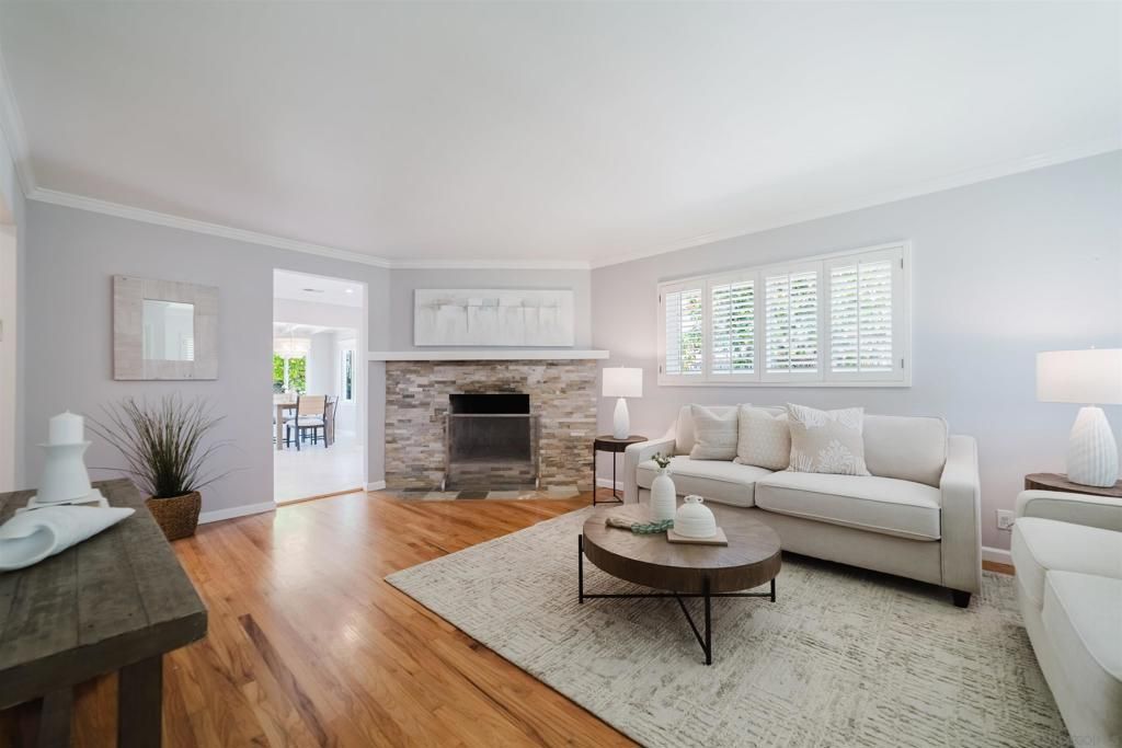 Image 3 of property listing at 1002 Morse, Oceanside, CA 92054